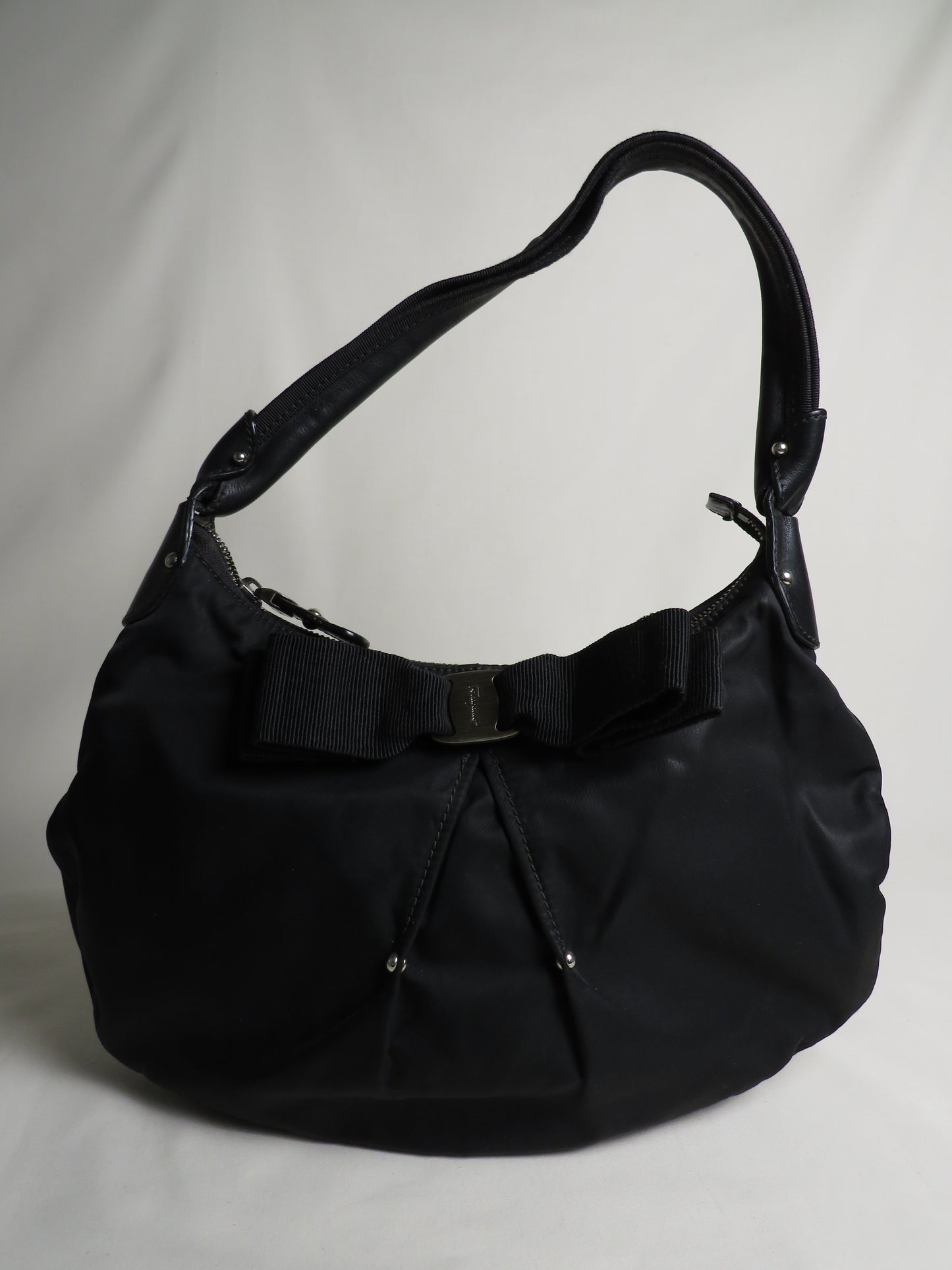 Salvatore Ferragamo Black Nylon Ribbon Shoulder Bag